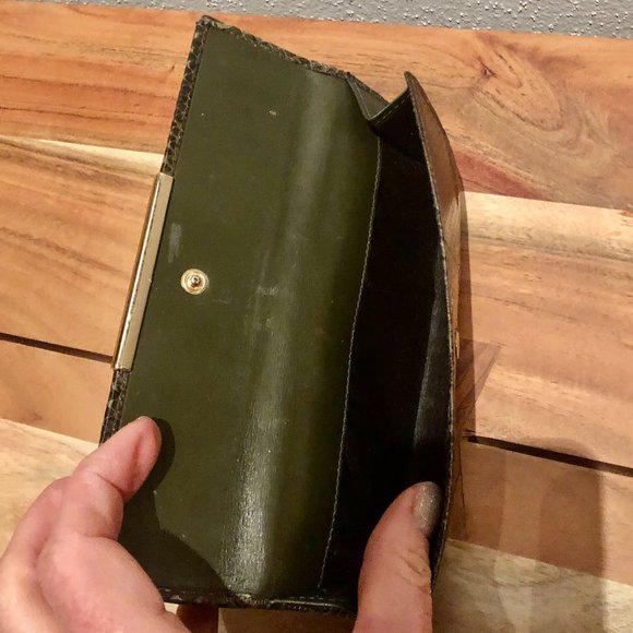 GUCCI WALLET - Picture 6 of 7